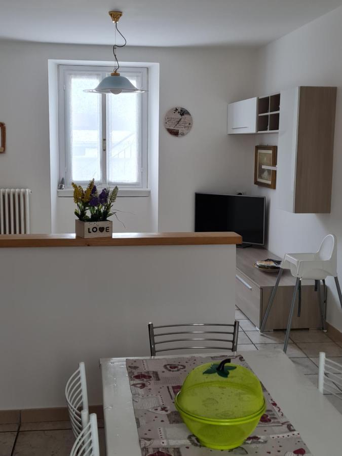 Casa Gabry Villa Valbrona Екстериор снимка
