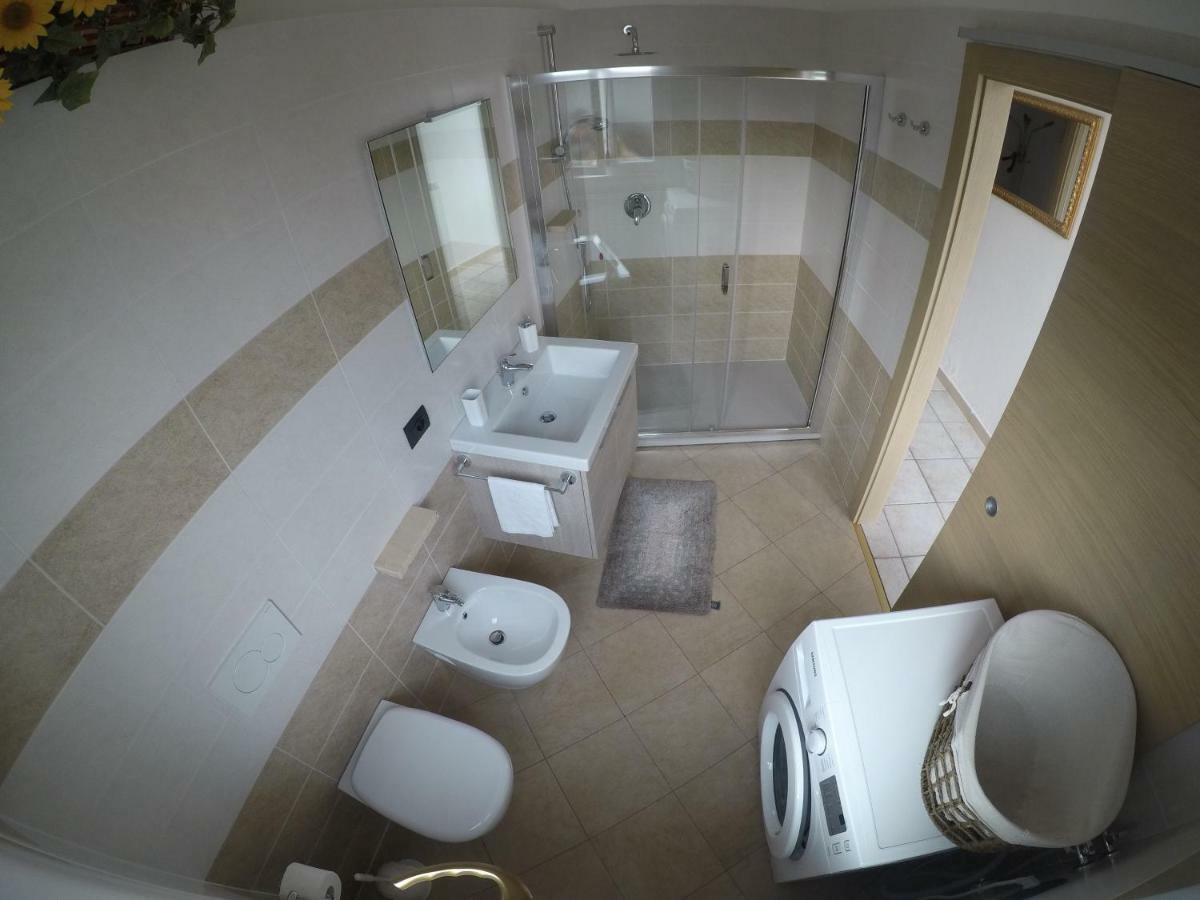 Casa Gabry Villa Valbrona Екстериор снимка